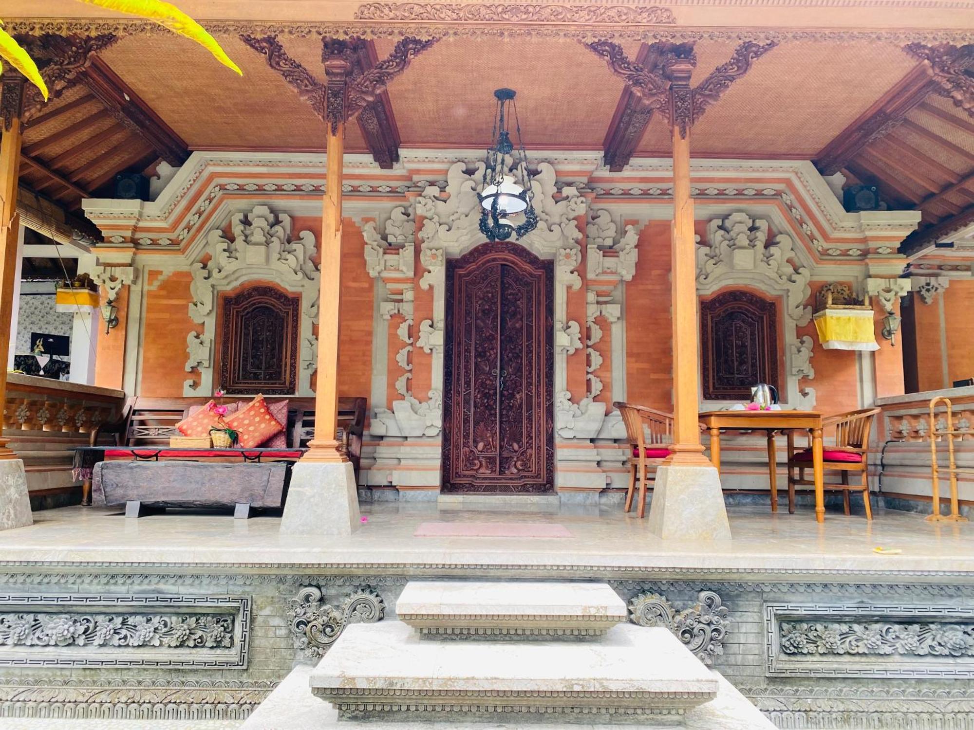 Aura Bisma Guesthouse Ubud  Exterior photo
