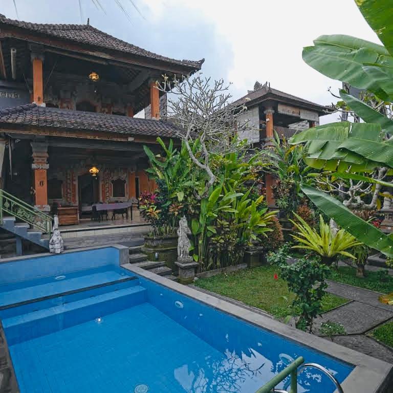 Aura Bisma Guesthouse Ubud  Exterior photo